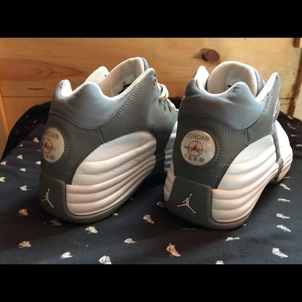 Jordan Classics - Picture 3 of 6